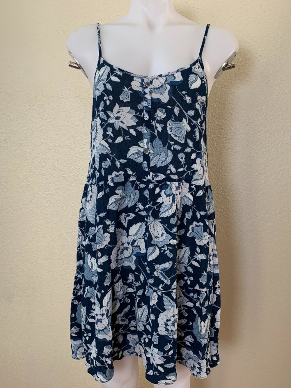 LOFT outlet floral spaghetti strap mini dress size Medium petite